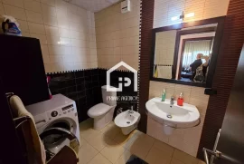 SHITET: Super APARTAMENT 2+1+2/ Pranë Market Joena, Vente