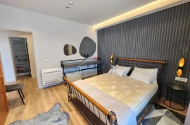 Rruga Myslym Shyri, apartament 3+1 me qira, Miete