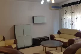 Apartament me qira tek Rruga Kosovareve , Alquiler