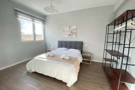 Apartament me qera ditore, Rruga e Durresit, Tirane, 65 μ