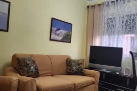 JEPET ME QIRA: Apartament 2+1/ Rruga Elbasanit, Ενοικίαση