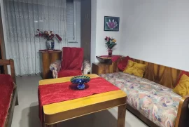 JEPET ME QIRA: Apartament 2+1/ Rruga Elbasanit/, Affitto