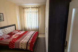 Apartament me qira Kinostudio 500 Euro , Ενοικίαση