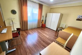 Bllok ???? Apt 2+1+2wc & ** Post Parkimi  , Location