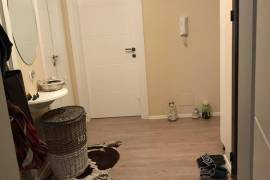 Shitet apartament 3+1 në "Unaze te Re", Vente