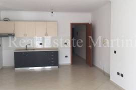 Shitet apartamenti 2+1, Venta