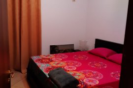 APARTAMENT ME QIRA 1+1 TEK RR.ELBASANIT, Ενοικίαση