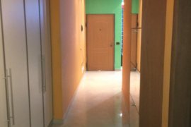 APARTAMENT PER QIRA 2+1 TE RRUGA E KAVAJES , Huren