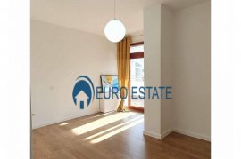 Tirane, shes apartament 3+1+A+BLK Kati 5, 218 m², Shitje