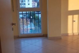 Shitet apartament 2+1+2 nr Laprake!, Sale