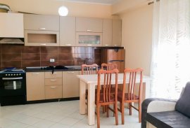 APARTAMENT ME QIRA 1+1 TEK KOMPLEKSI DELIJORGJI, Bérlés