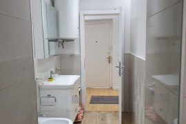 APARTAMENT PER  QIRA 1+1 TEK RRUGA ASIM VOKSHI , Qera