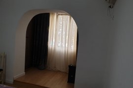 APARTAMENT PER  QIRA 1+1 TEK RRUGA ASIM VOKSHI , Bérlés