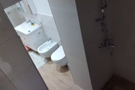 APARTAMENT PER  QIRA 1+1 TEK RRUGA ASIM VOKSHI , Qera