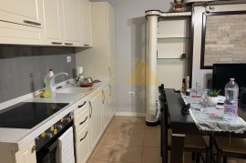 Apartament 2 + 1 me qira prane Gardes , Location