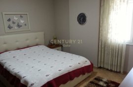 SHITET APARTAMENT 2+1 PRANE TREGUT TE VOGEL !, Venta