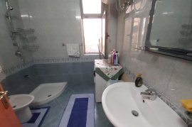 Apt 1+1 (70 m2) tek Pazari i Ri - Pallat i Ri , Bérlés