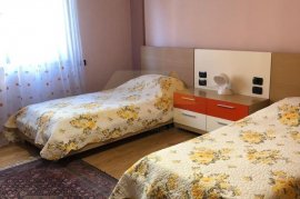 Apartament 2 + 1 me qira prane Gardes , Ενοικίαση