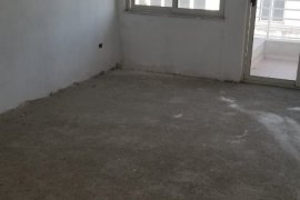 Apartament ne shitje, Venta