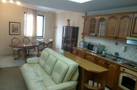 Jepet me qira apartament 2+1 tek Stacioni i Trenit, Miete