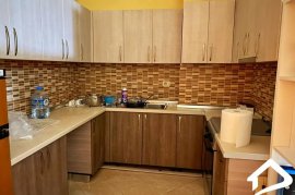 Jepet me qira Apartament sip 137m2  kati 2, Miete