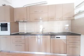 Apt 1+1+Bllk, ne Super Vendndodhje (21 Dhjetor), Qera