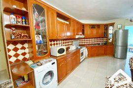 Shitet Apartament sip 95m2 , Πώληση