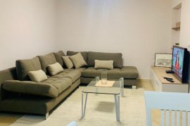 Tek Myslym Shyri, Jepet me Qira apartament 2+1, Qera