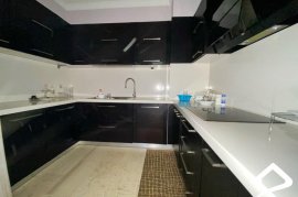 Shitet super Apartament sip 110m2 kati 2, Shitje