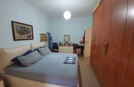 Shitet Super Apartament 2+1, Tek Rruga E Durresit., Venta