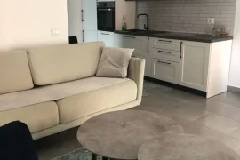 Apartament 1+1 ne shitje te “21 Dhjetori”, Vente