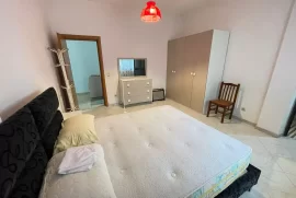 Apartament 1+1 me qira në qendër të Tiranës, Huren