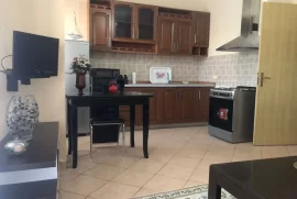 Apartament 1+1 me qira, Rr.” Barrikadave”, Tirane✔, Bérlés