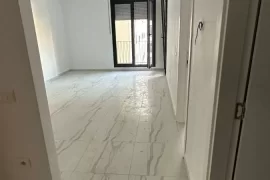 Jepet apartament me qera 1+1 , Ενοικίαση