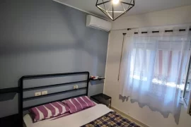 Jepet me Qera Apartament 2+1 pazari ri, Qera