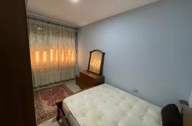 shitet apartament me qera 3+1zogu zi, Shitje