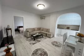 Apartament 1+1 në shitje pranë ‘’Brrylit