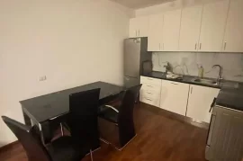 Shitet Apartament 2+1 , Venta