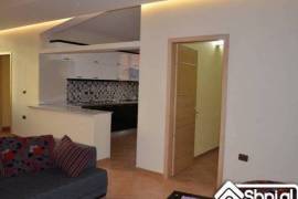 Tirane, jap me qera Vile 2+1+A+BLK Kati 3, 200 m²