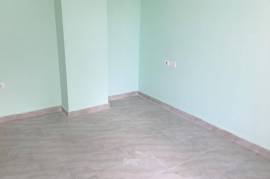 Shitet apartament 1+1 tek liqeni i thatë, Vente