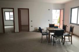  Shitet Apartamament 3+1, Venta