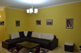 APARTAMENT ME QIRA 2+1, LIQENI I THATE , Miete