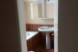 APARTAMENT PER  QIRA 2+1, 21 DHJETORI , Location