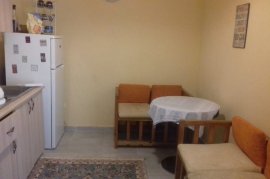 APARTAMENT ME QIRA 1+1 TEK RRUGA E DURRESIT, Qera