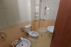 2+1+2WC+Ballkon (Kodra e Diellit) , Location