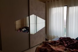 Shitet - Apartament 2+1 ne Yzberisht, Shitje