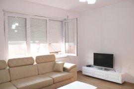 APARTAMENT 2+1 PER QIRA ,VILAT AMERIKANE, Ενοικίαση