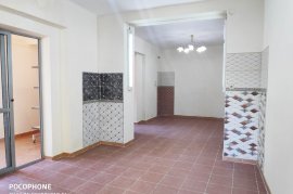 Ambient Biznesi (70 m2) - Rruga e Durresit, Location