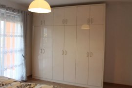 APARTAMENT 2+1 PER QIRA ,5 MAJI , Location