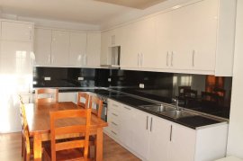 APARTAMENT 2+1 PER QIRA ,5 MAJI , Location